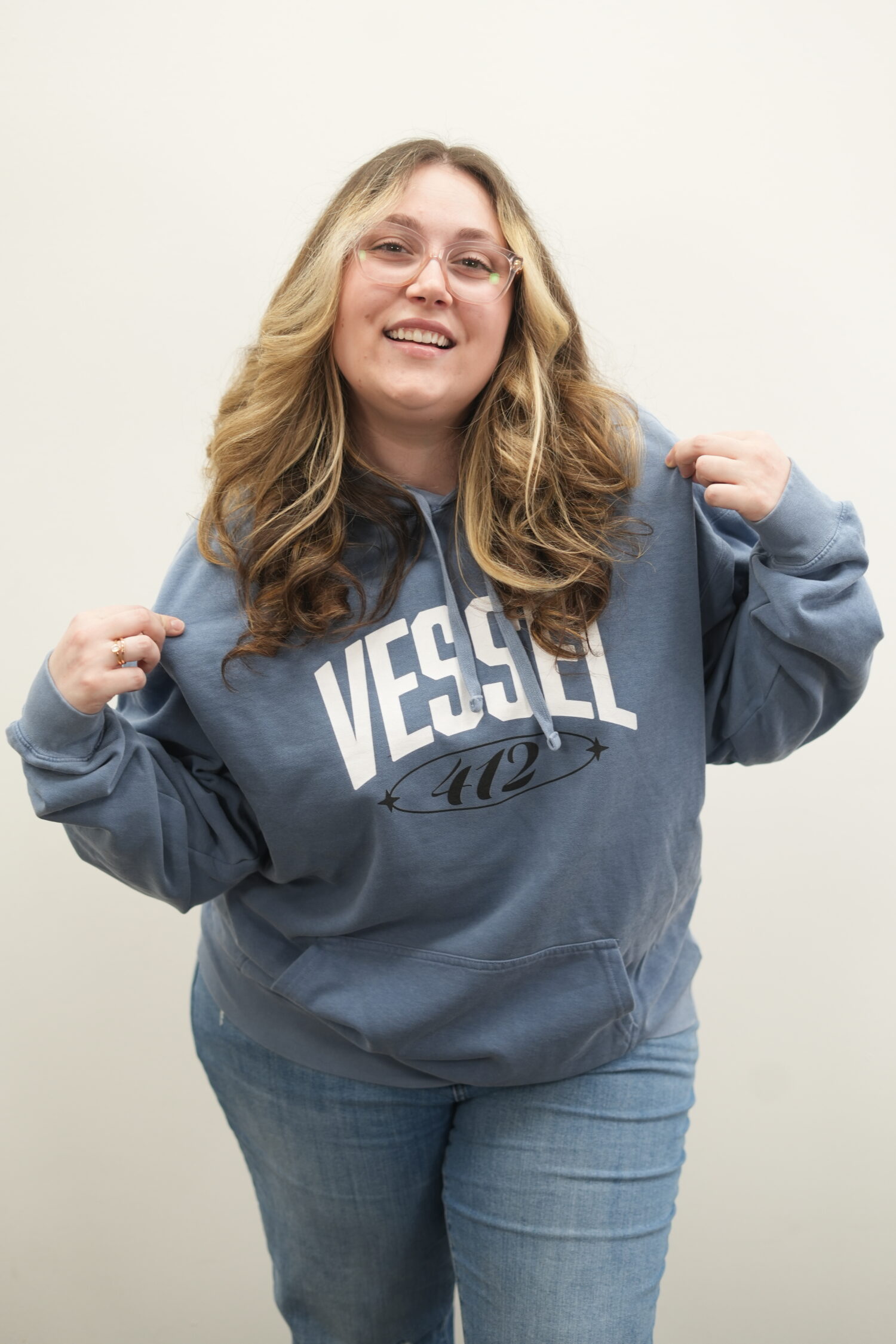 Vessel 412 Logo Hoodie - Image 5