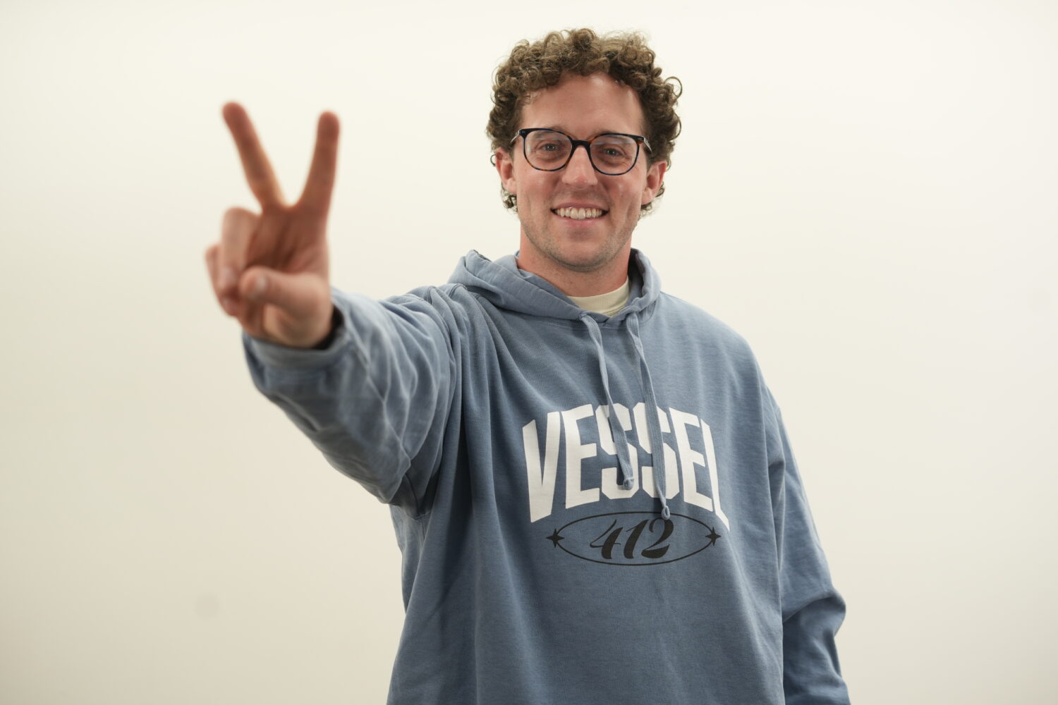 Vessel 412 Logo Hoodie - Image 6